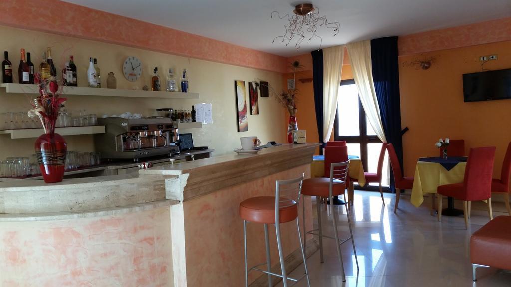 Hotel Costa Antiga SantʼAnna Arresi Extérieur photo