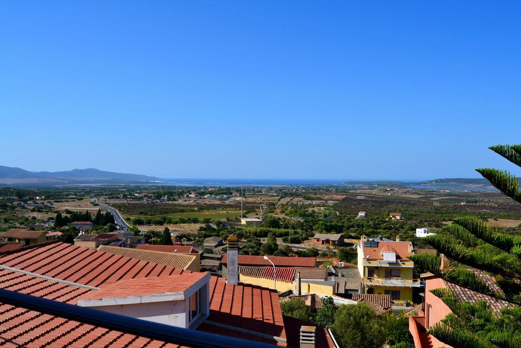 Hotel Costa Antiga SantʼAnna Arresi Extérieur photo